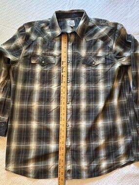 Share MoonShine Spirit Brad Paisley Large long sleeve shirt pearl button